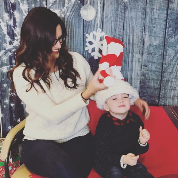 Meet your Posher, Heather - Picture 4 of 4